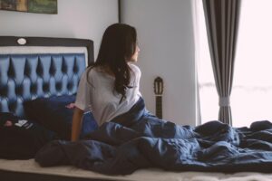 介護職で土日休みの転職は現実的か？