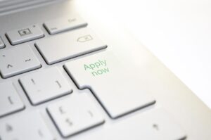 日勤のみの介護転職で失敗しない求人はどこにある？